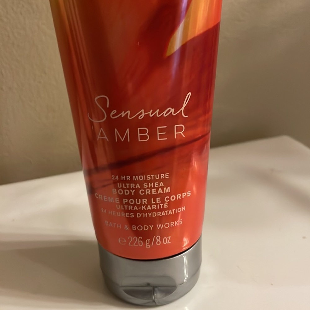 Bath & Body Works - Picture 3 of 4